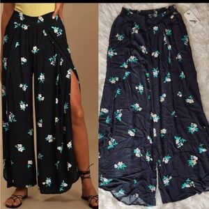 Wandering Soul Billabong Split Leg Flowy Pants